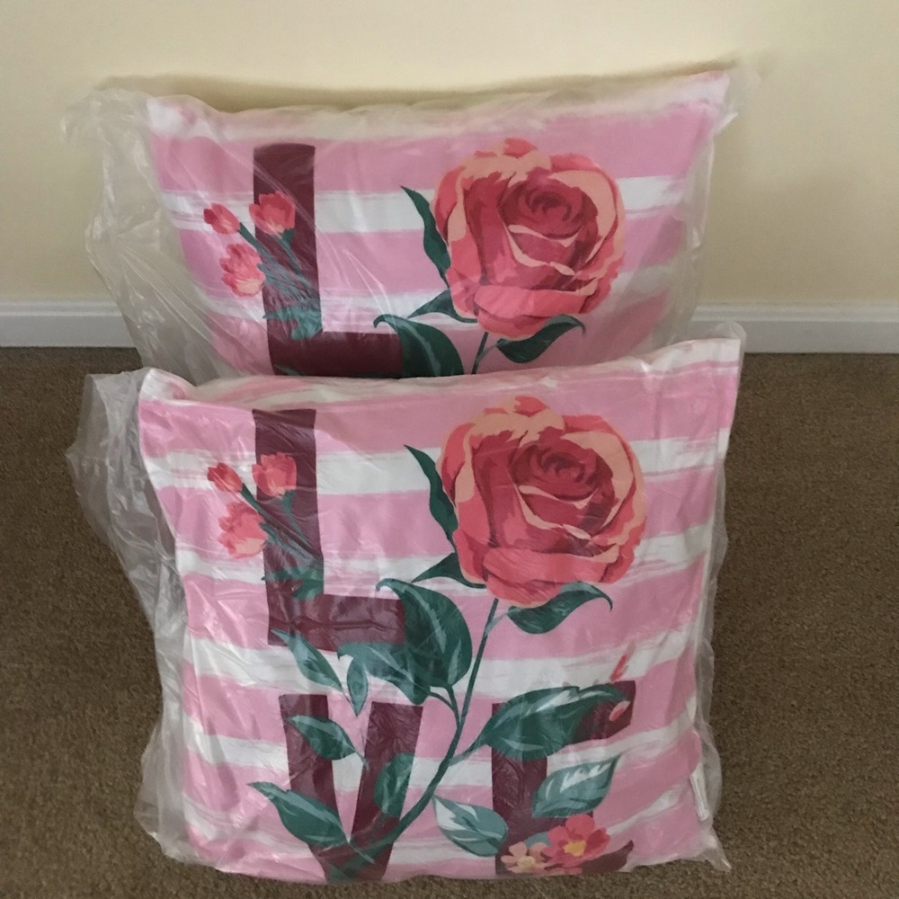 Two Love Flowers Pillows